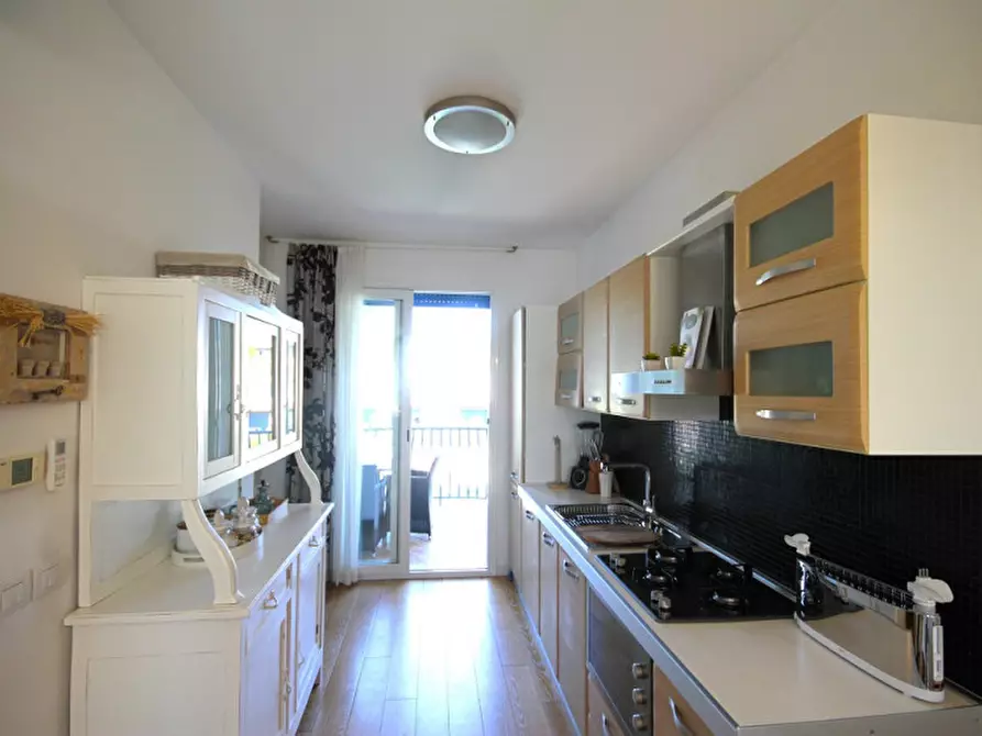 Immagine 9 di Appartamento in vendita  in via Calle dei Pescatori a Misano Adriatico