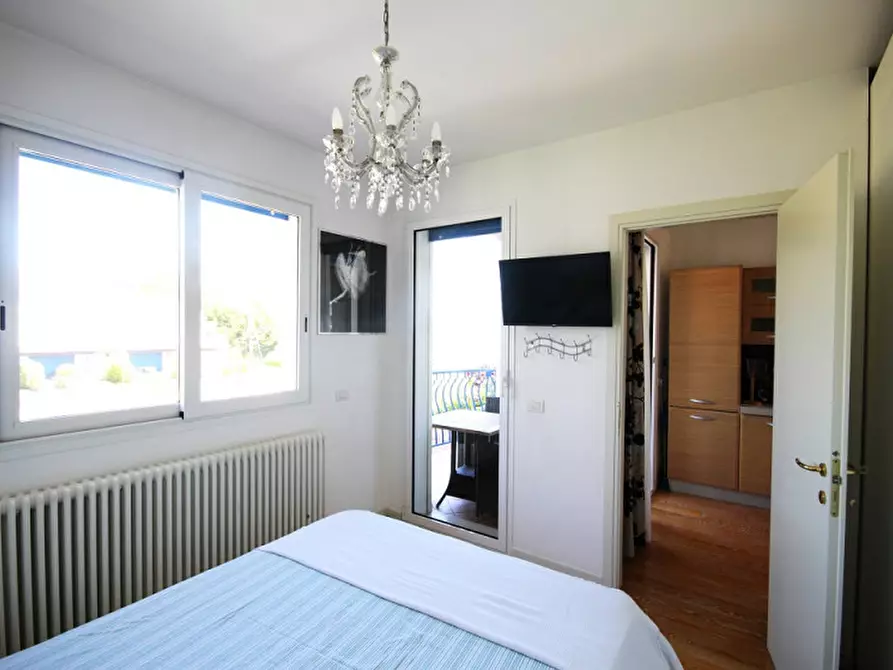 Immagine 14 di Appartamento in vendita  in via Calle dei Pescatori a Misano Adriatico