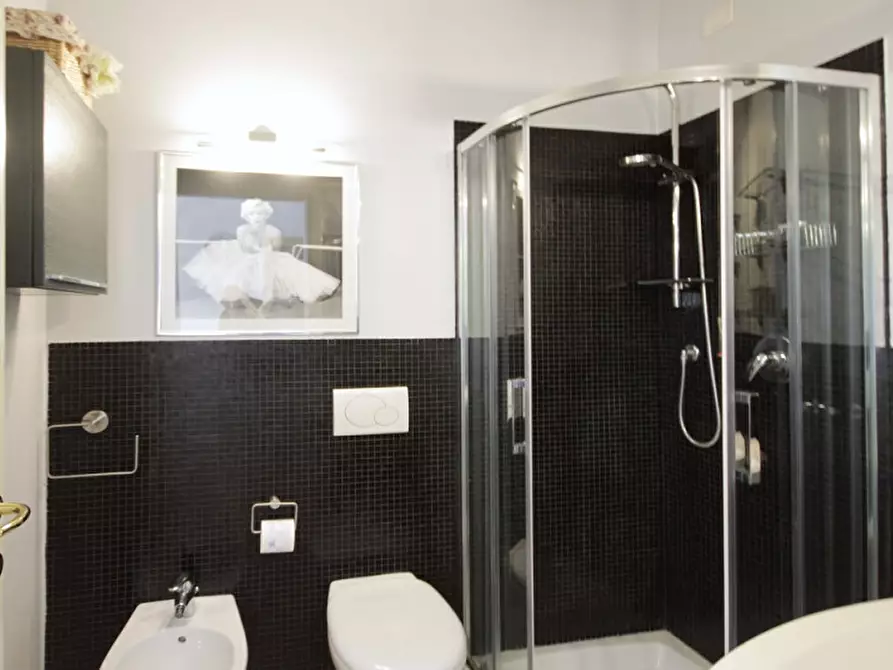 Immagine 18 di Appartamento in vendita  in via Calle dei Pescatori a Misano Adriatico