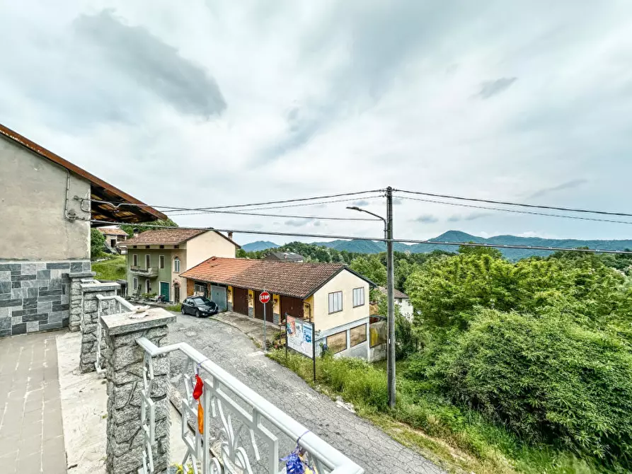 Immagine 30 di Villetta a schiera in vendita  in VIA COSSA 22 a Pray