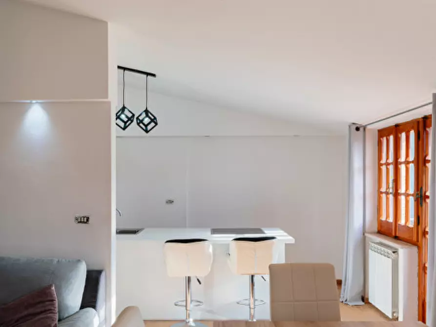 Immagine 6 di Attico in vendita  in Via Sebastiano Satta a Bosa