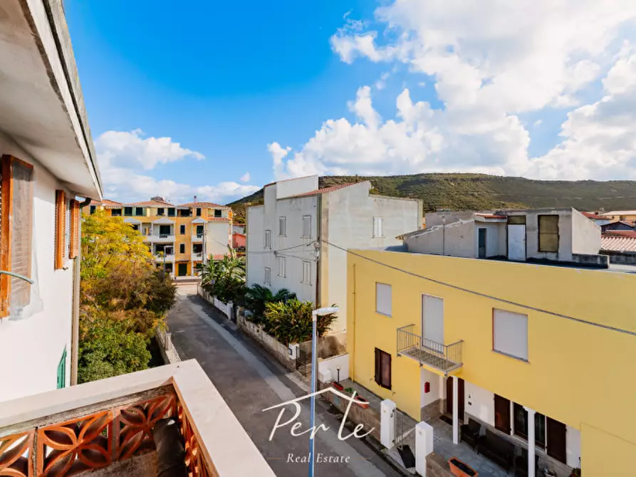 Immagine 16 di Attico in vendita  in Via Sebastiano Satta a Bosa