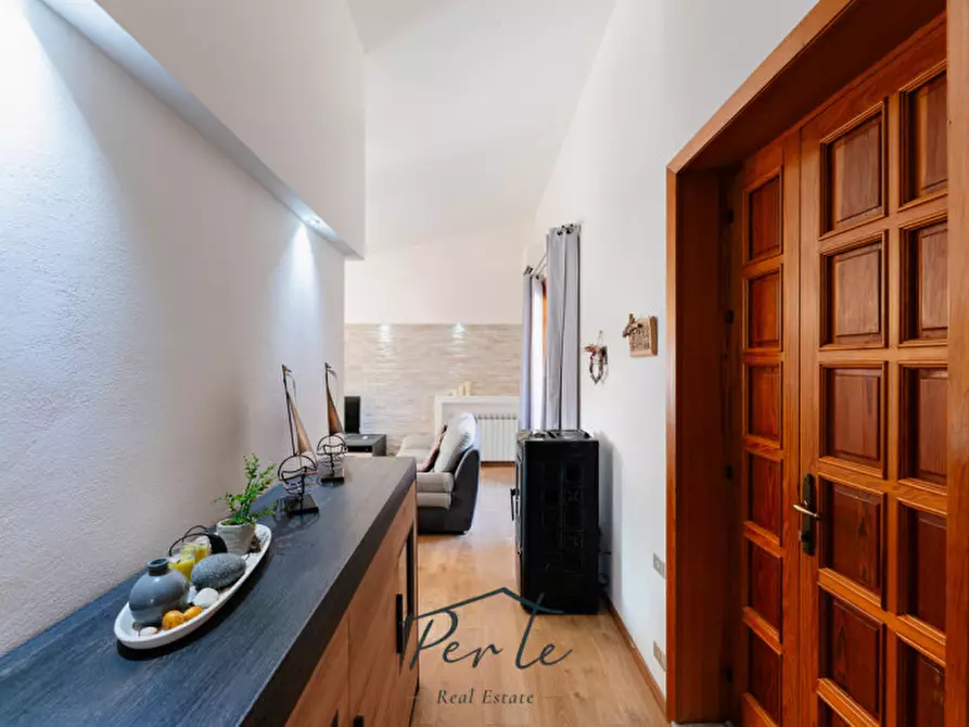 Immagine 17 di Attico in vendita  in Via Sebastiano Satta a Bosa