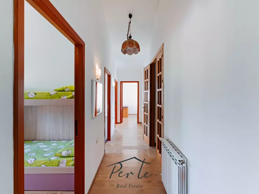 Immagine 22 di Attico in vendita  in Via Sebastiano Satta a Bosa