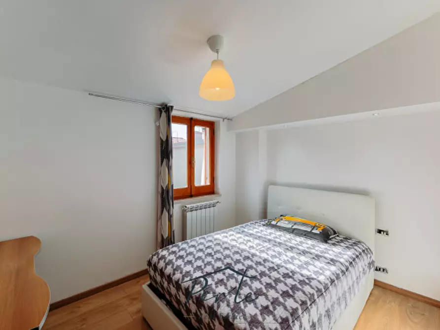 Immagine 23 di Attico in vendita  in Via Sebastiano Satta a Bosa