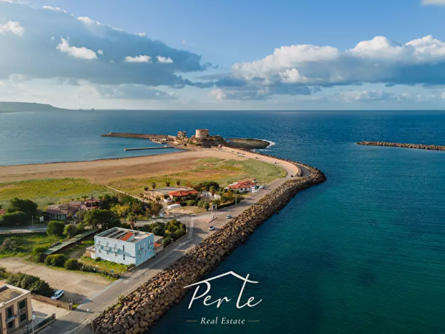 Immagine 46 di Attico in vendita  in Via Sebastiano Satta a Bosa