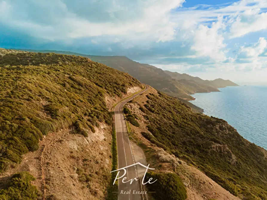 Immagine 54 di Attico in vendita  in Via Sebastiano Satta a Bosa