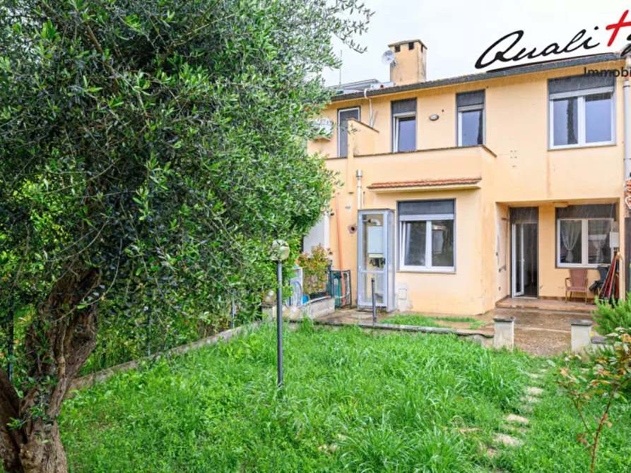 Immagine 36 di Appartamento in vendita  in viale Cesare Battisti a Attigliano