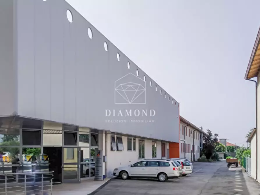 Immagine 1 di Capannone industriale in vendita  in Via Unione a Vedelago