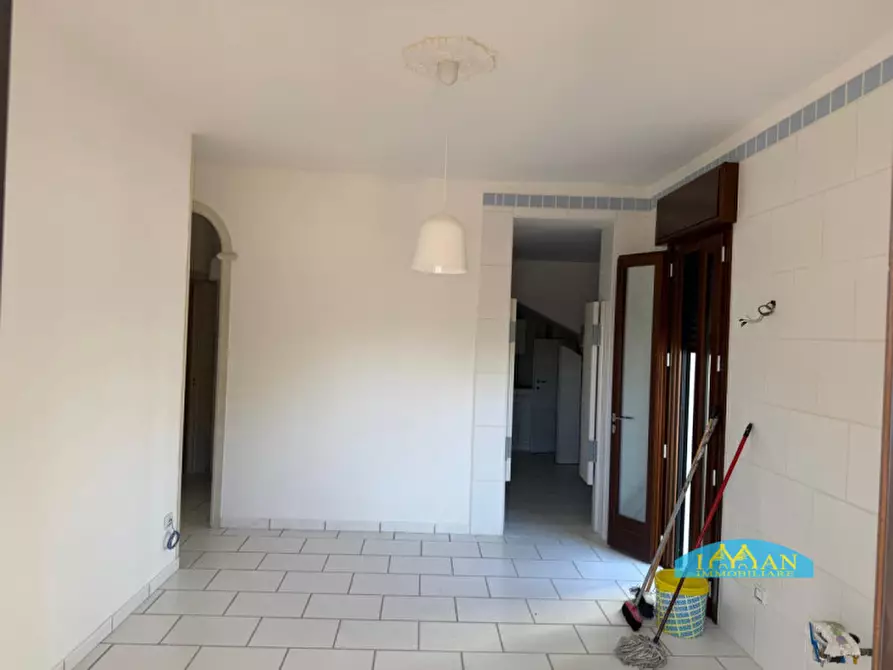 Immagine 3 di Villa in vendita  in Carlo di noi Inferiore a Francavilla Fontana