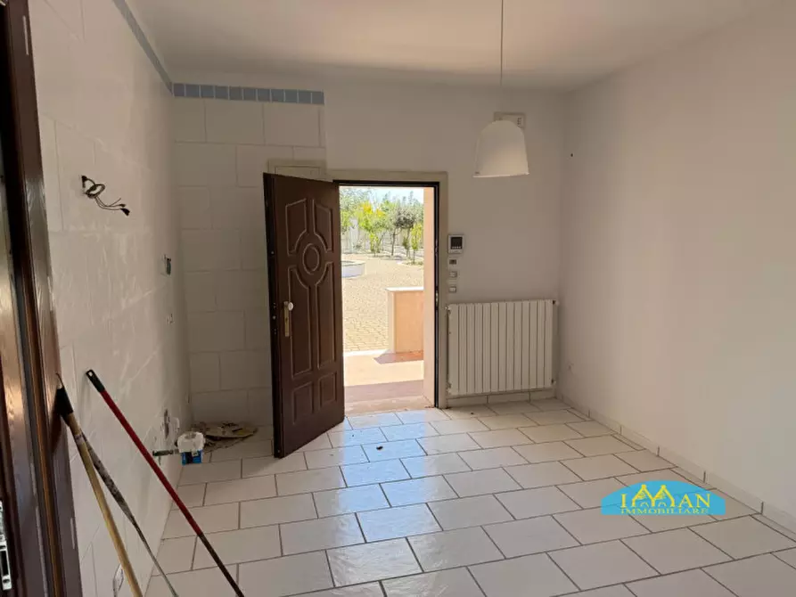 Immagine 18 di Villa in vendita  in Carlo di noi Inferiore a Francavilla Fontana