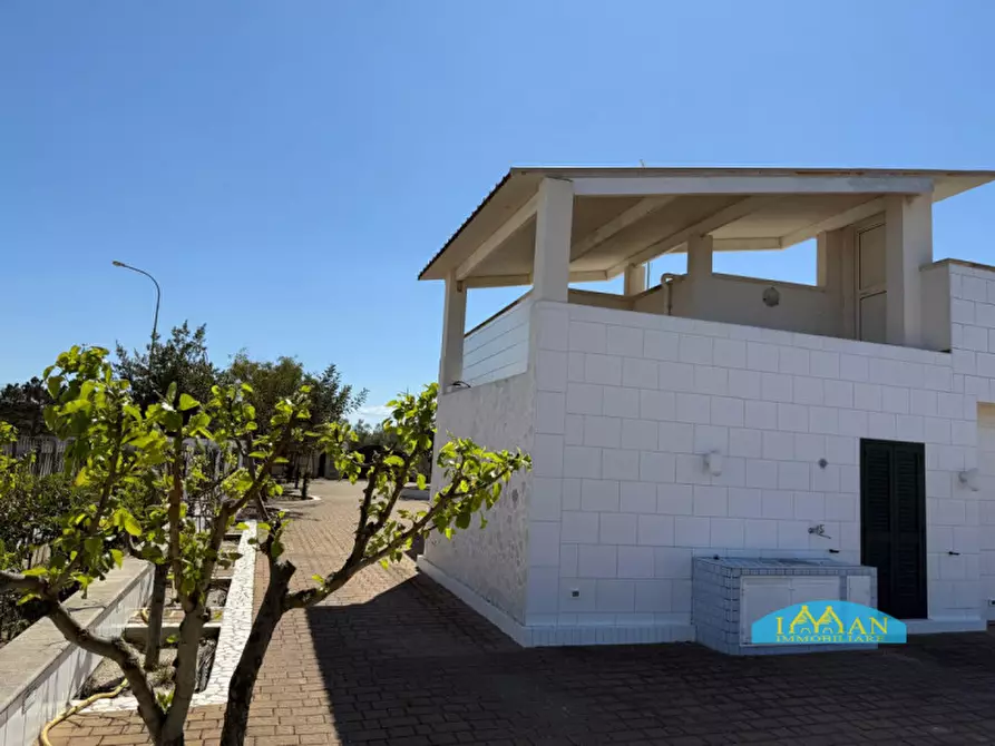 Immagine 26 di Villa in vendita  in Carlo di noi Inferiore a Francavilla Fontana