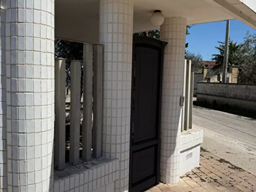 Immagine 38 di Villa in vendita  in Carlo di noi Inferiore a Francavilla Fontana