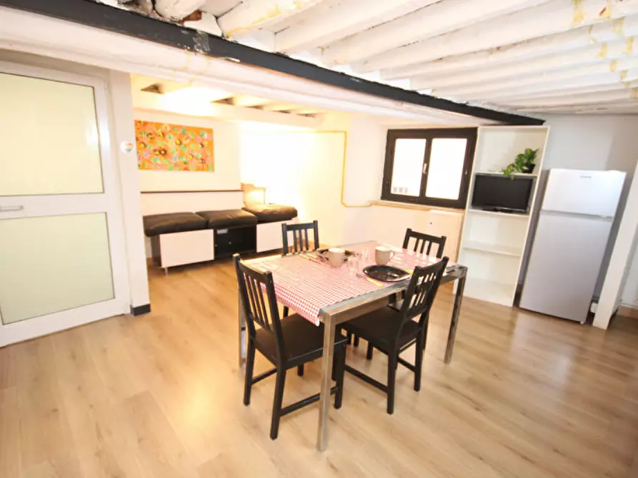 Immagine 7 di Appartamento in vendita  in salita di mascherona a Genova