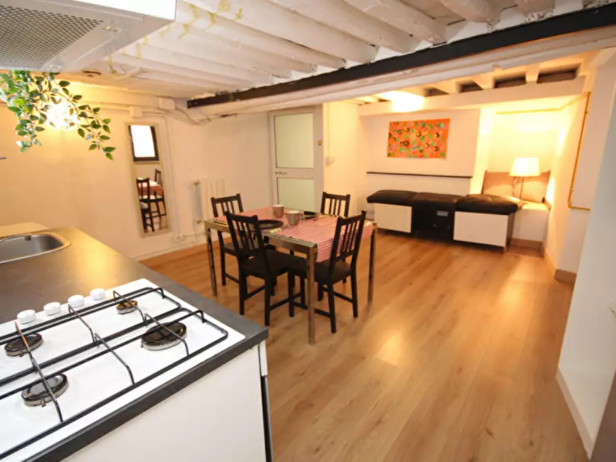 Immagine 9 di Appartamento in vendita  in salita di mascherona a Genova