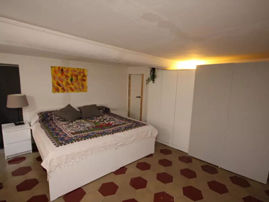 Immagine 12 di Appartamento in vendita  in salita di mascherona a Genova