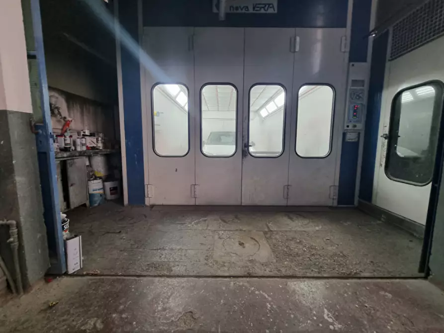 Immagine 6 di Capannone industriale in vendita  in VIA MORESE a Sesto Fiorentino