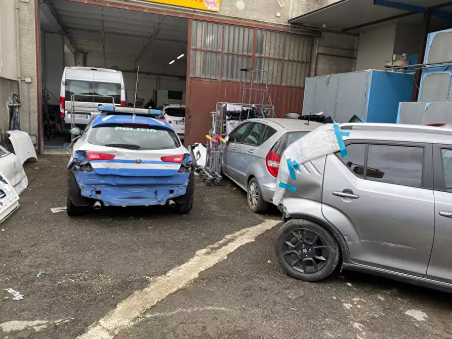 Immagine 9 di Capannone industriale in vendita  in VIA MORESE a Sesto Fiorentino