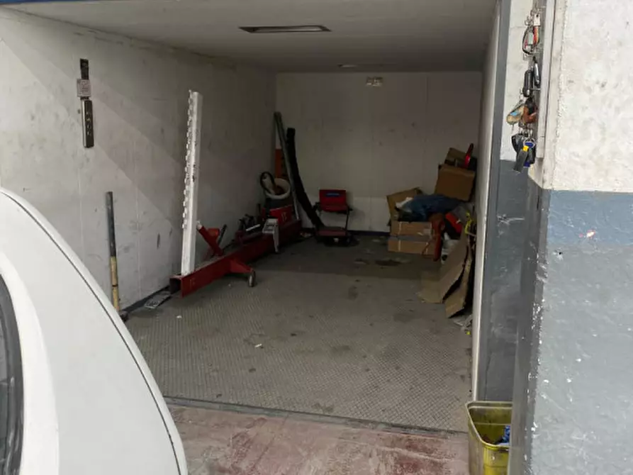 Immagine 11 di Capannone industriale in vendita  in VIA MORESE a Sesto Fiorentino