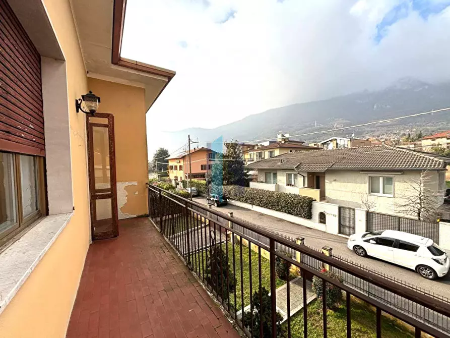 Immagine 6 di Appartamento in vendita  in Via Francesco Petrarca 13 a Botticino