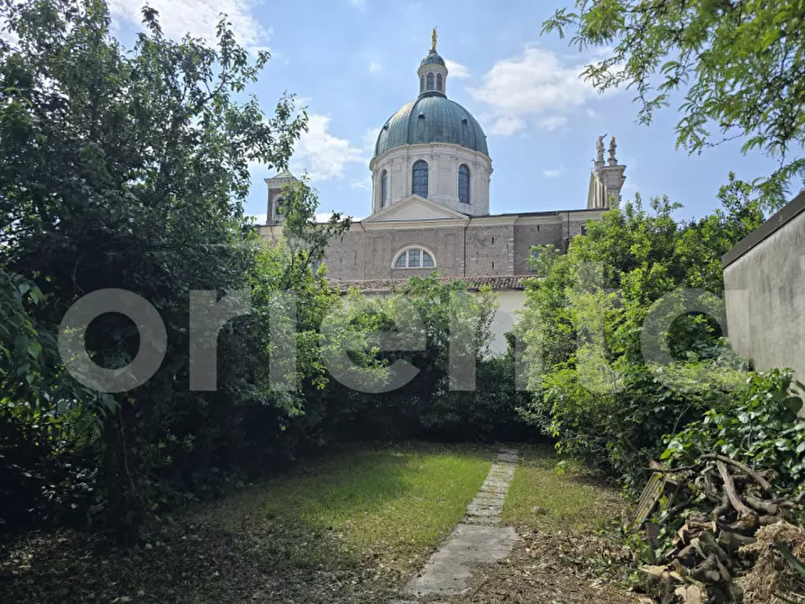 Immagine 1 di Casa indipendente in vendita  in Via Antonio Tebaldini 2 a Montichiari
