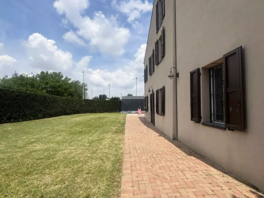 Immagine 60 di Casa trifamiliare in vendita  in Via Paradigna, 100 a Parma