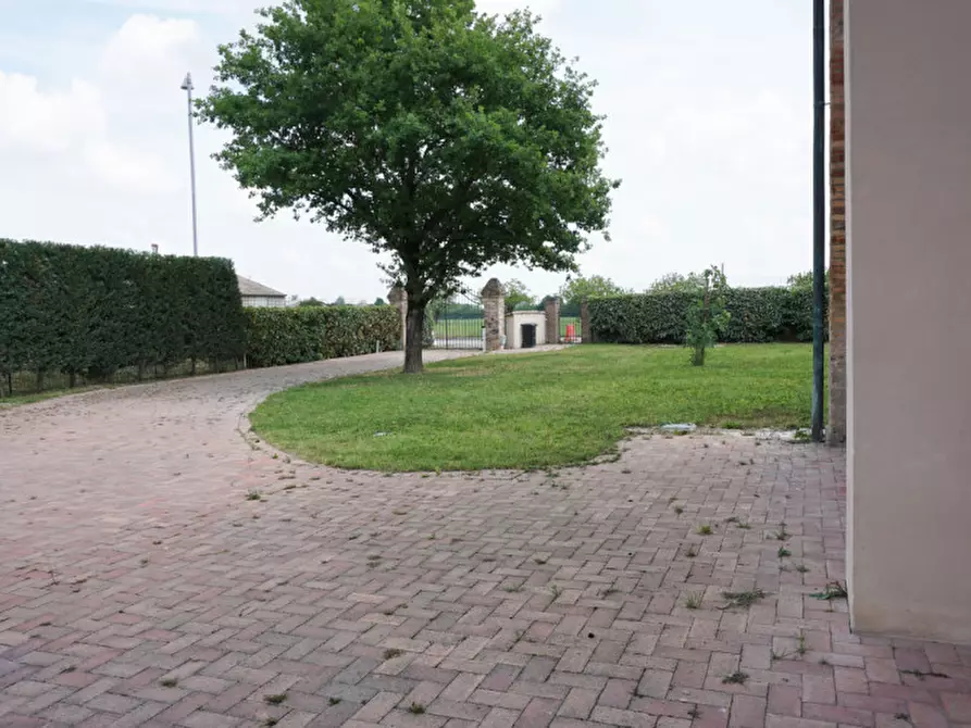 Immagine 70 di Casa trifamiliare in vendita  in Via Paradigna, 100 a Parma