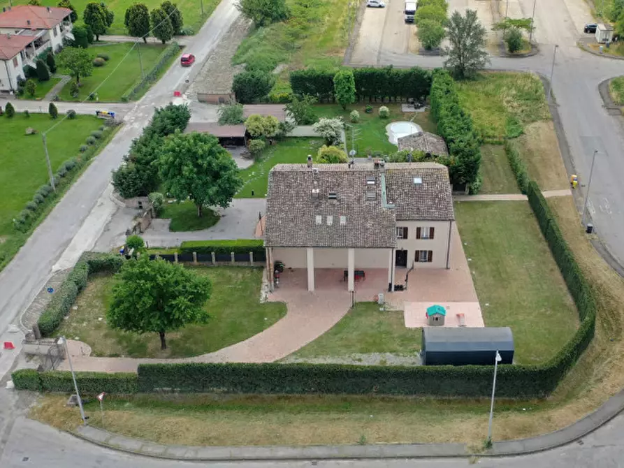 Immagine 76 di Casa trifamiliare in vendita  in Via Paradigna, 100 a Parma