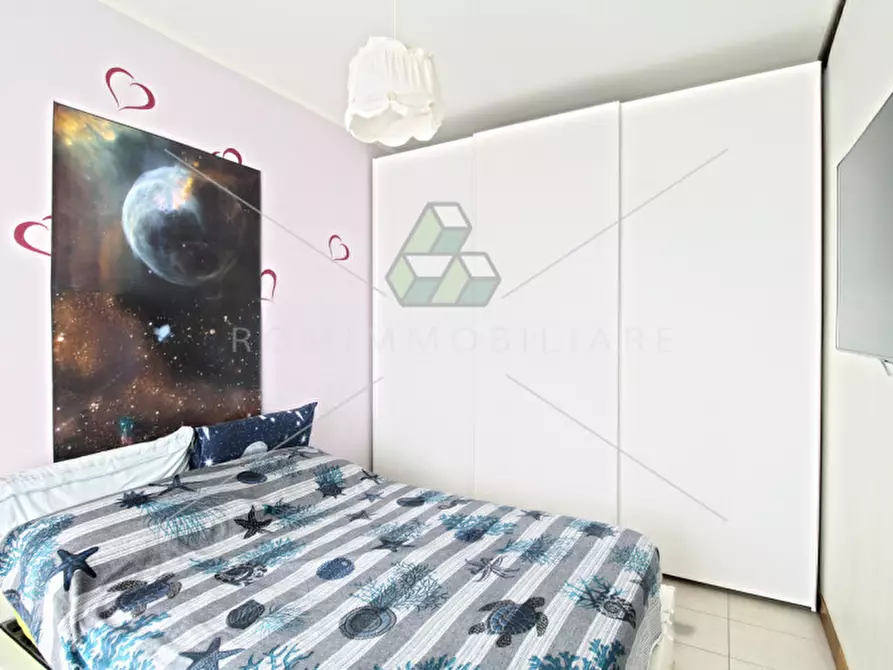 Immagine 7 di Appartamento in vendita  in Via Luigi De Marchi a Roma