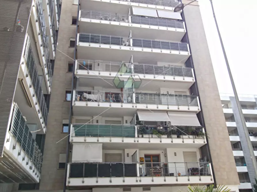 Immagine 15 di Appartamento in vendita  in Via Luigi De Marchi a Roma