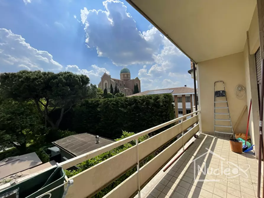 Immagine 13 di Appartamento in vendita  a Montegrotto Terme