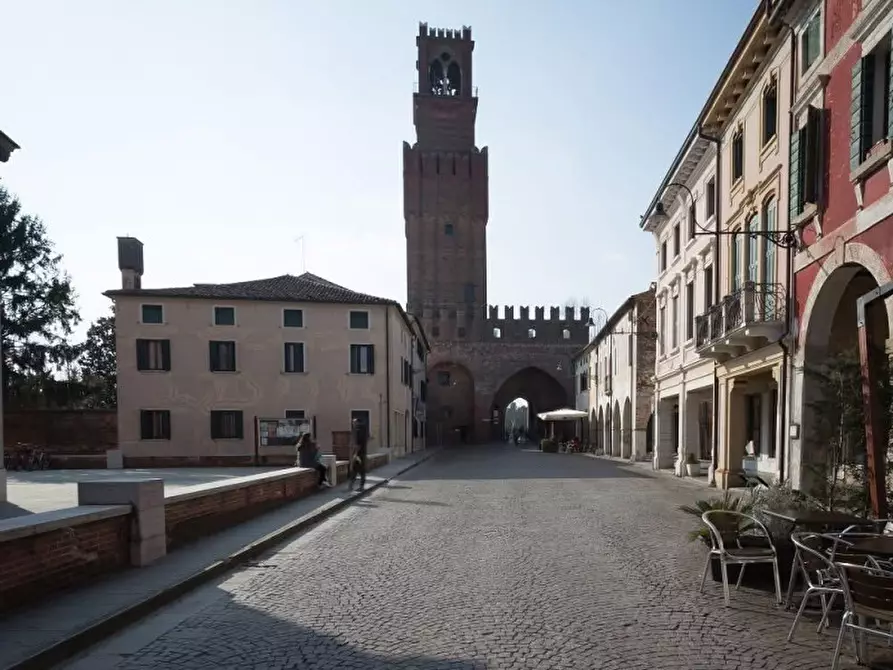 Immagine 3 di Ufficio in affitto  in Piazza Castello a Noale