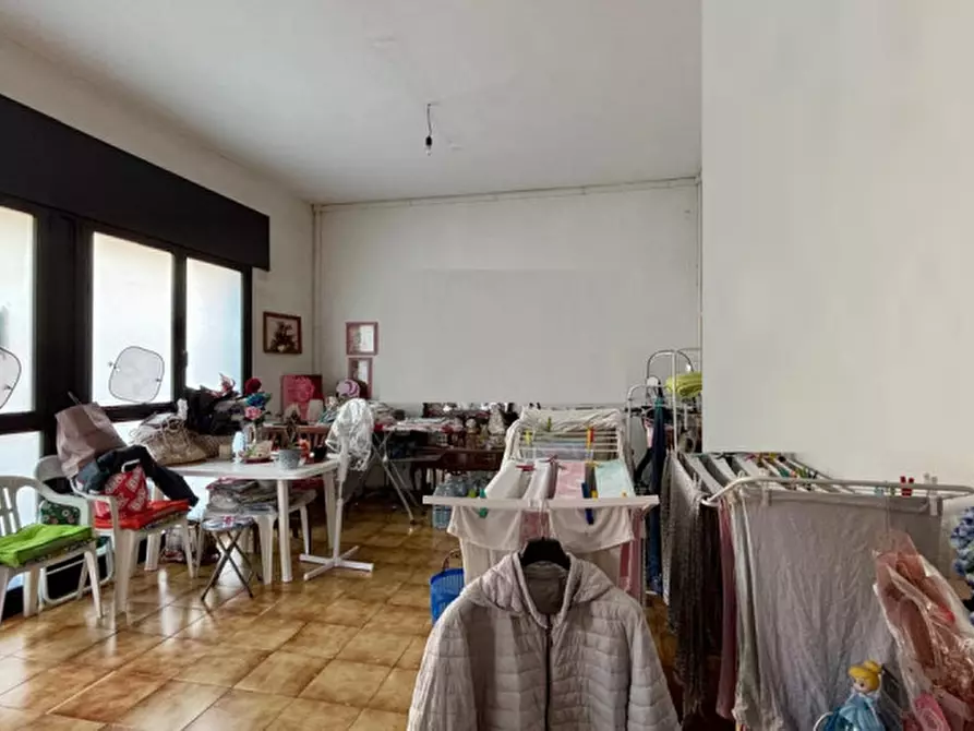 Immagine 1 di Ufficio in vendita  in Via Meloni di Quartirolo a Carpi