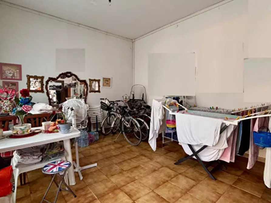 Immagine 2 di Ufficio in vendita  in Via Meloni di Quartirolo a Carpi