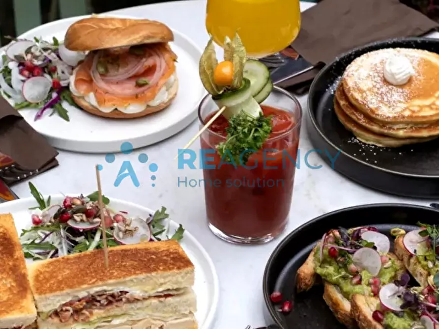 Immagine 2 di Attività commerciale in vendita  in VIALE TRIESTE 95 a Lonigo