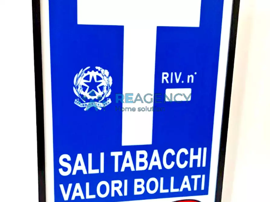 Immagine 10 di Attività commerciale in vendita  in VIALE TRIESTE 95 a Lonigo