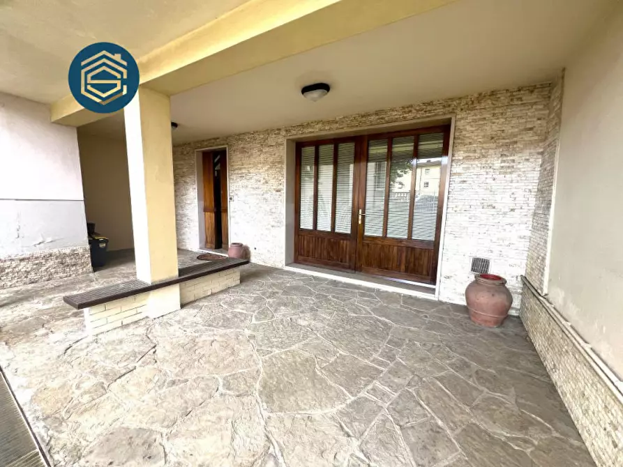 Immagine 3 di Casa indipendente in vendita  in Via Bruno Buozzi 127 a Campi Bisenzio