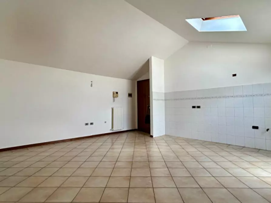 Immagine 4 di Attico in vendita  a Bastiglia