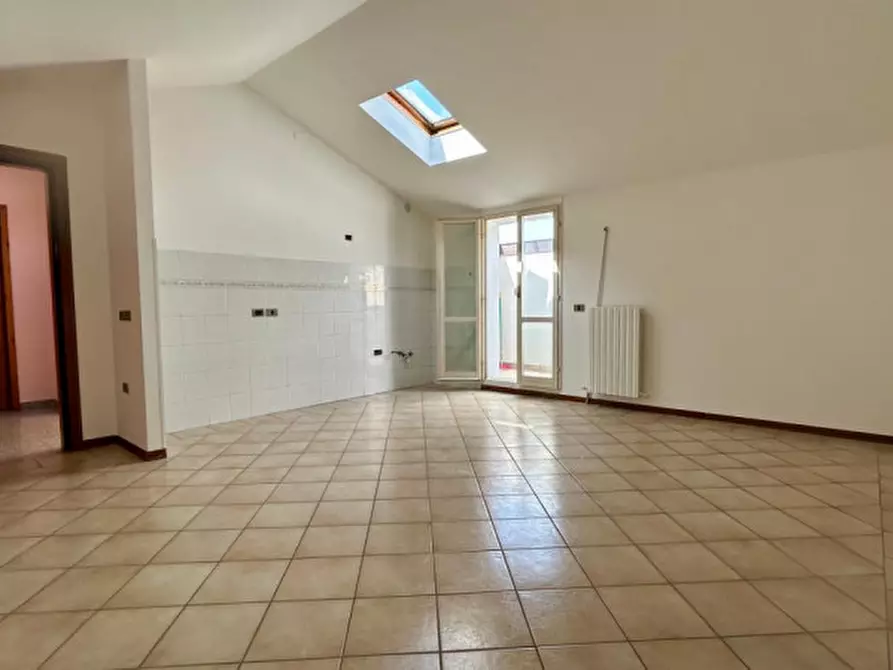 Immagine 5 di Attico in vendita  a Bastiglia