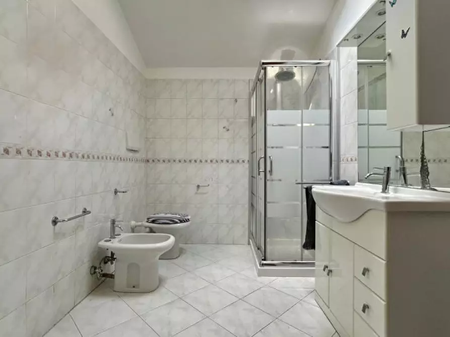 Immagine 11 di Attico in vendita  a Bastiglia