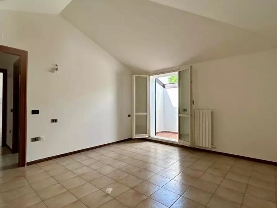 Immagine 12 di Attico in vendita  a Bastiglia