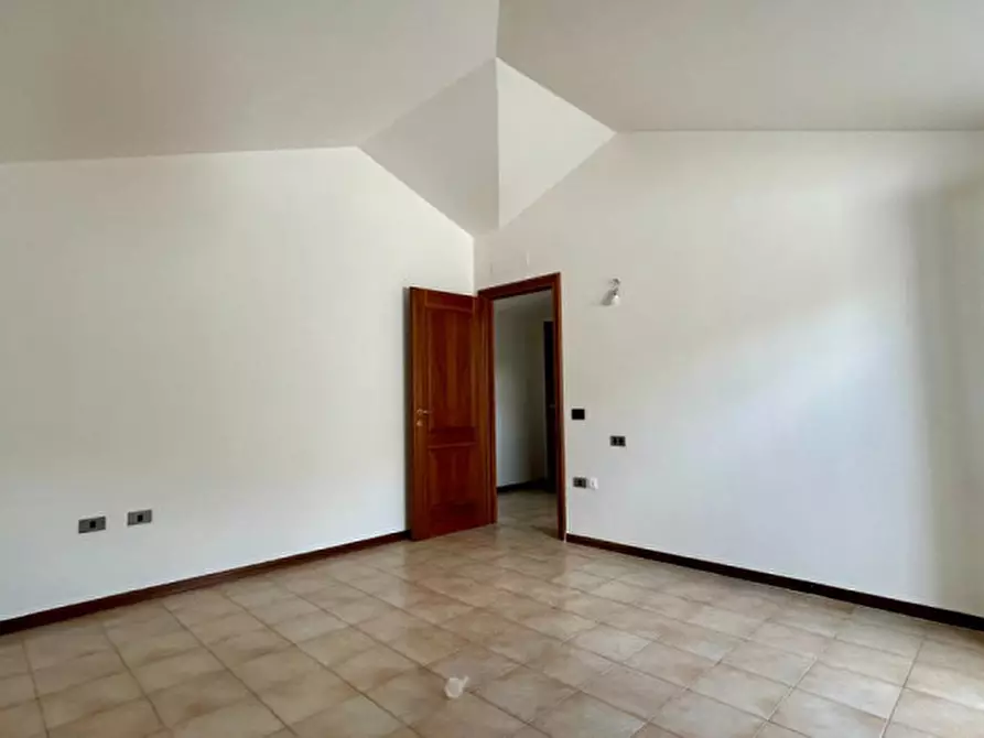 Immagine 15 di Attico in vendita  a Bastiglia