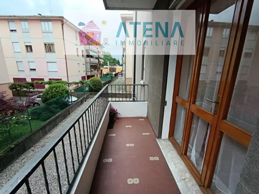 Immagine 12 di Camera in affitto  in Via Ca' Magno a Padova