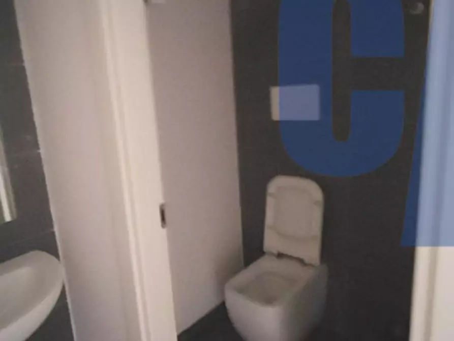 Immagine 22 di Ufficio in affitto  in PIAZZA MONTE TITANO a Milano