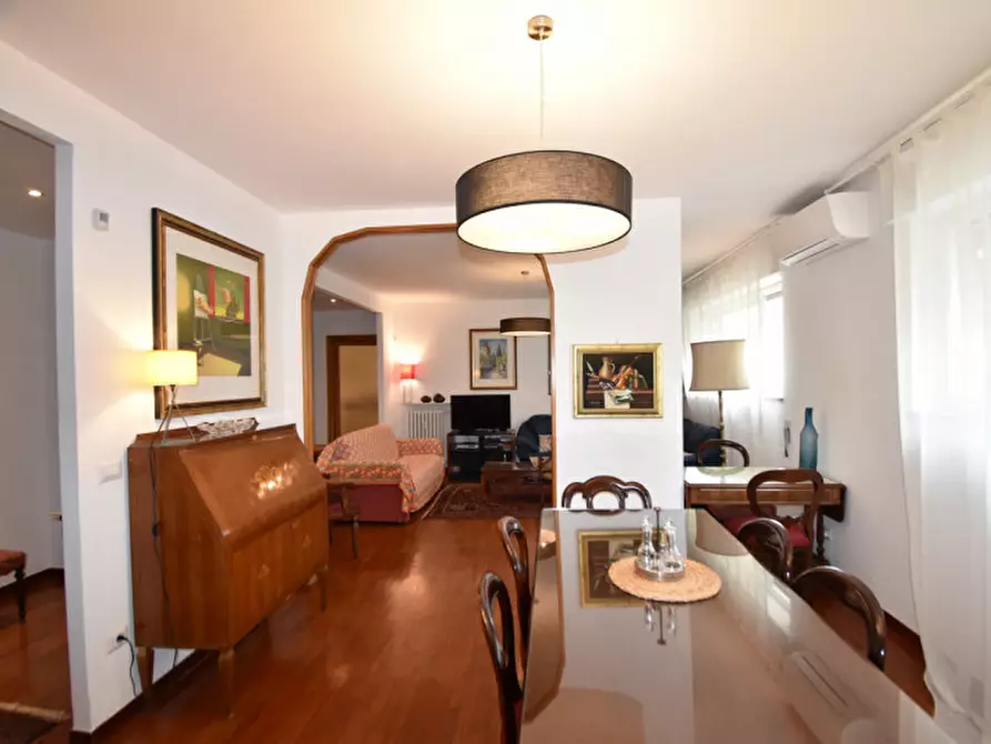 Immagine 13 di Appartamento in vendita  in Viale Glorioso a Roma