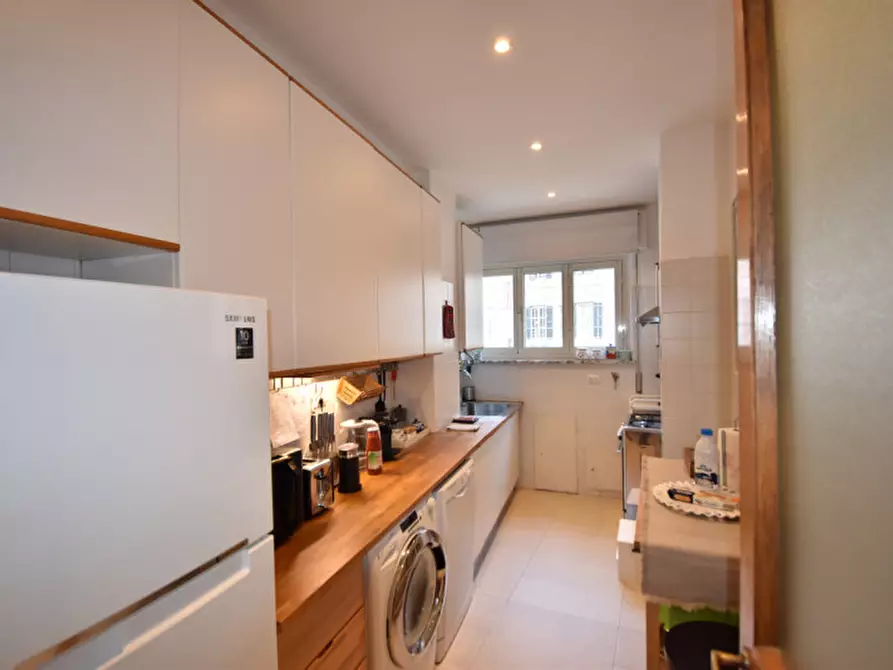 Immagine 19 di Appartamento in vendita  in Viale Glorioso a Roma