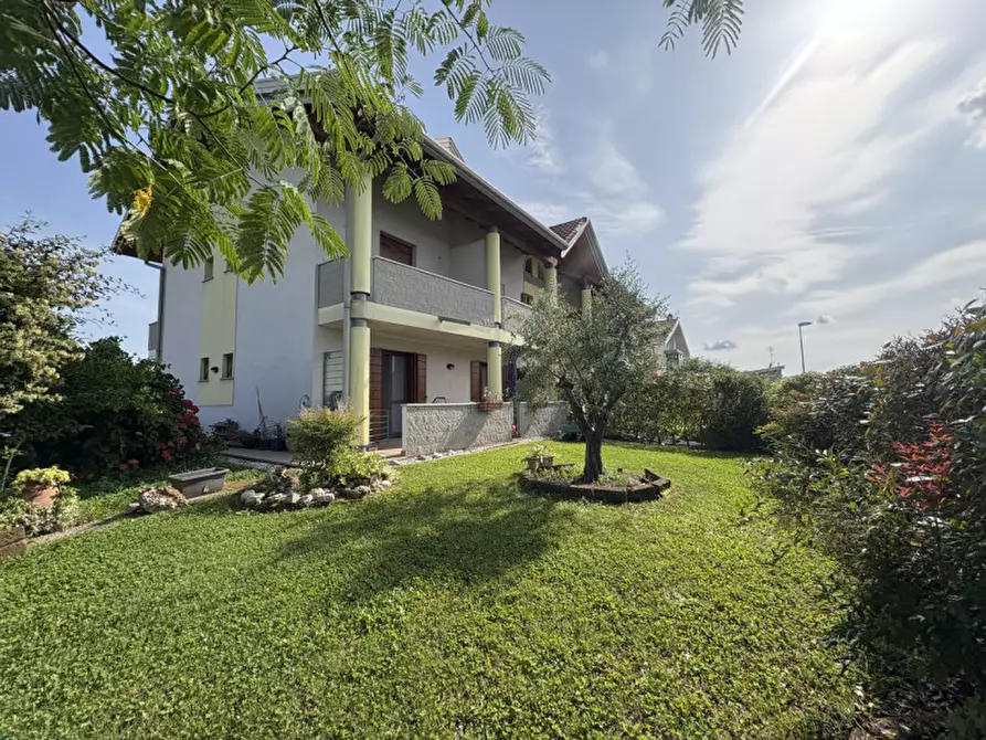 Immagine 3 di Appartamento in vendita  in Via Enrico Fruch a Pradamano