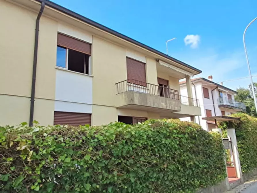 Immagine 16 di Appartamento in vendita  in Via Monte Cimone a Malo