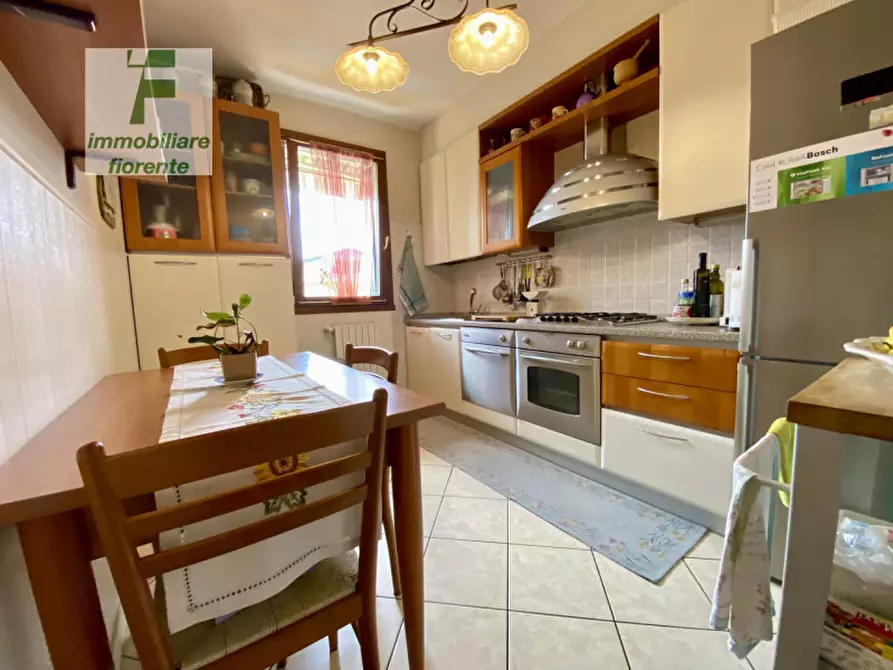 Immagine 6 di Appartamento in vendita  in VIA SALANDRA a Padova