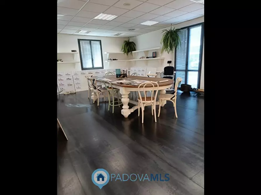 Immagine 1 di Ufficio in vendita  in via vigonovese 145 a Noventa Padovana